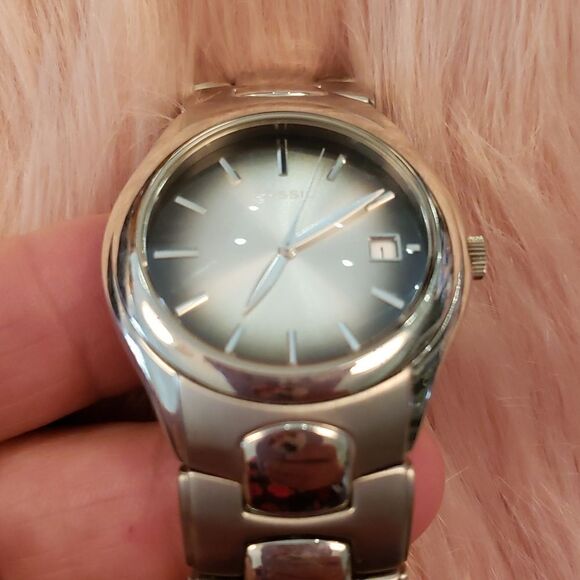 NWOB Men's Fossil watch, Smokey Grey/Silver Face. FS-2903 - Picture 2 of 7